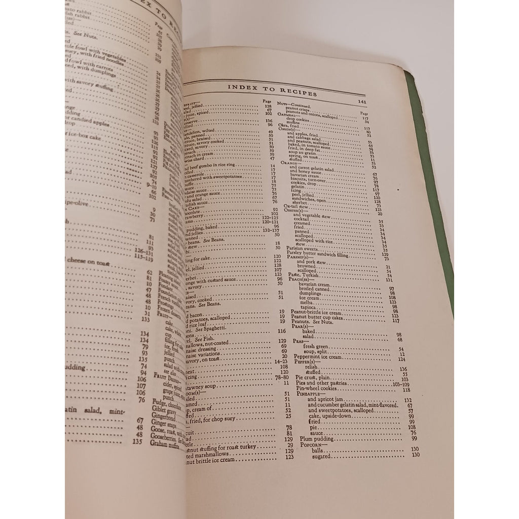 Aunt Sammy's Radio Recipes Revised 1931 USDA Cookbook Vintage Ephemera