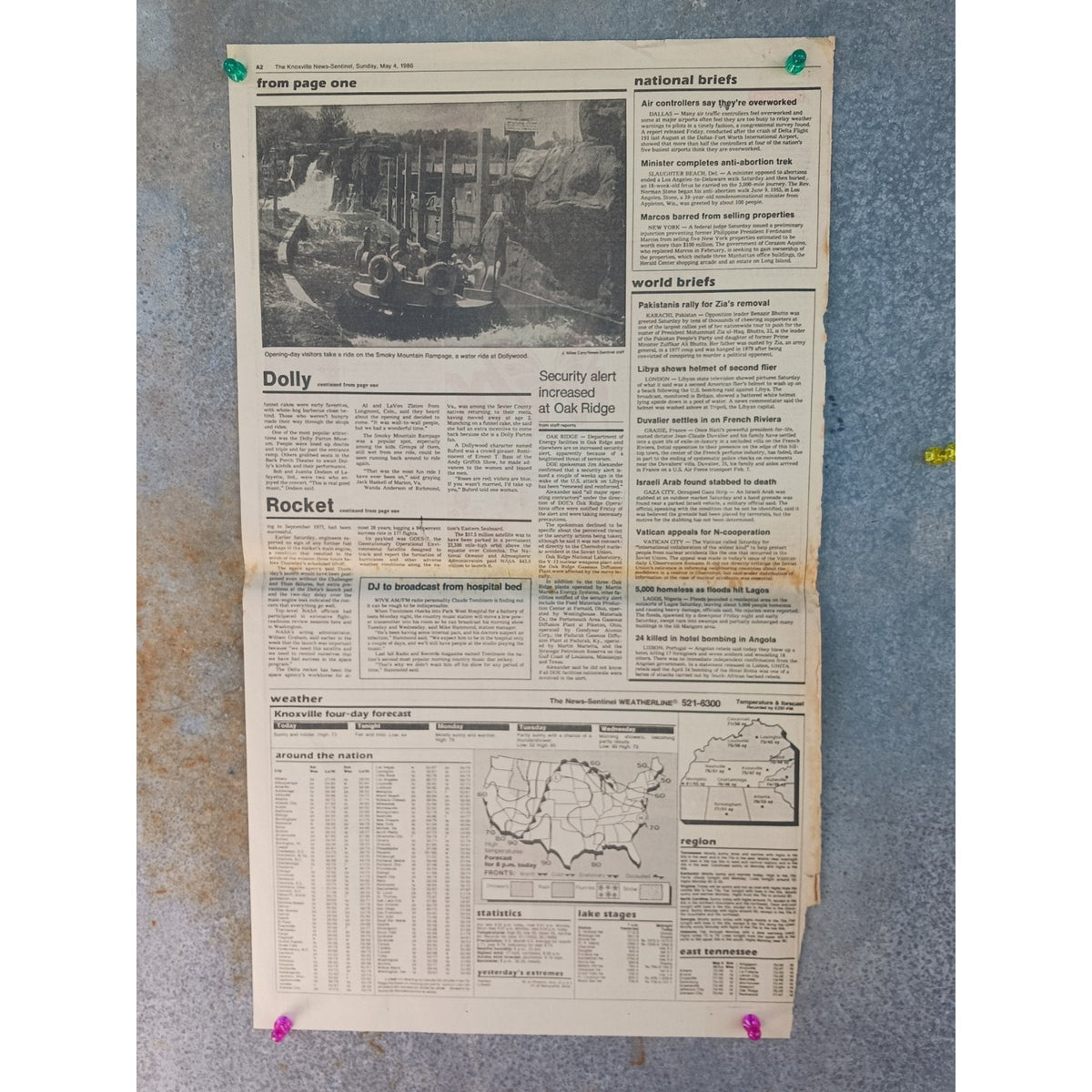 RARE 1986 Dollywood Grand Opening Newspaper Article Dolly Parton Pigeon Forge TN