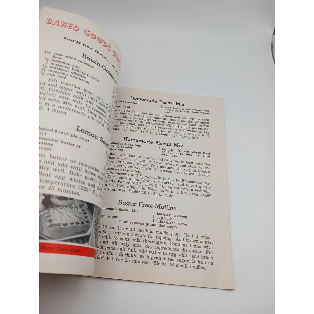 Vintage 1952 Meat Recipes You'll Talk About Booklet National Live Stock Board