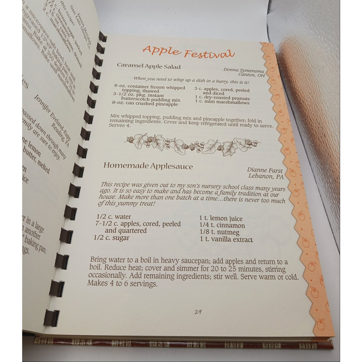 Flavors of Fall Cookbook Gooseberry Patch 2003 Second Printing Seasonal Recipes