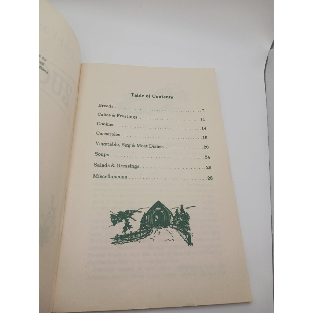 Vintage Bear Wallow Books Old Fashioned Zucchini Recipes Booklet 1979
