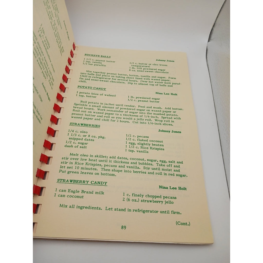 Home Made Cooking Our Favorite Recipes Spiral Bound 1989 Cookbook