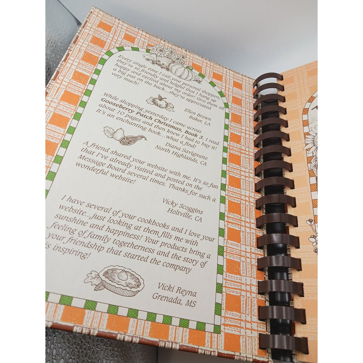 Flavors of Fall Cookbook Gooseberry Patch 2003 Second Printing Seasonal Recipes