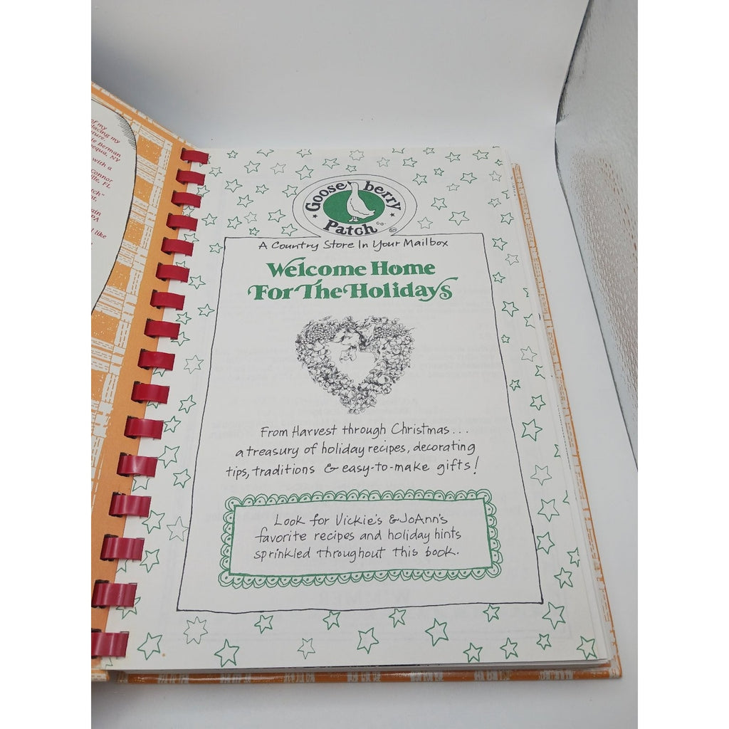 Welcome Home For The Holidays Gooseberry Patch 1994 First Printing Cookbook