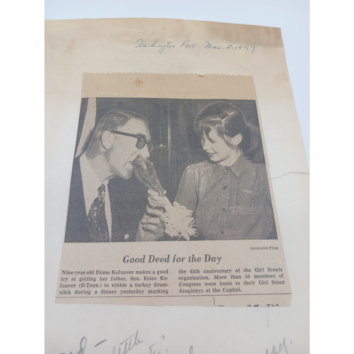 Handwrote Note Signed Estes Kefauver W/ Daughter Newspaper Clipping Sent To Dad