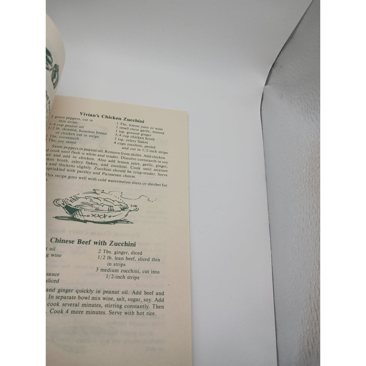 Vintage Bear Wallow Books Old Fashioned Zucchini Recipes Booklet 1979