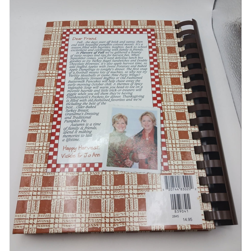 Flavors of Fall Cookbook Gooseberry Patch 2003 Second Printing Seasonal Recipes