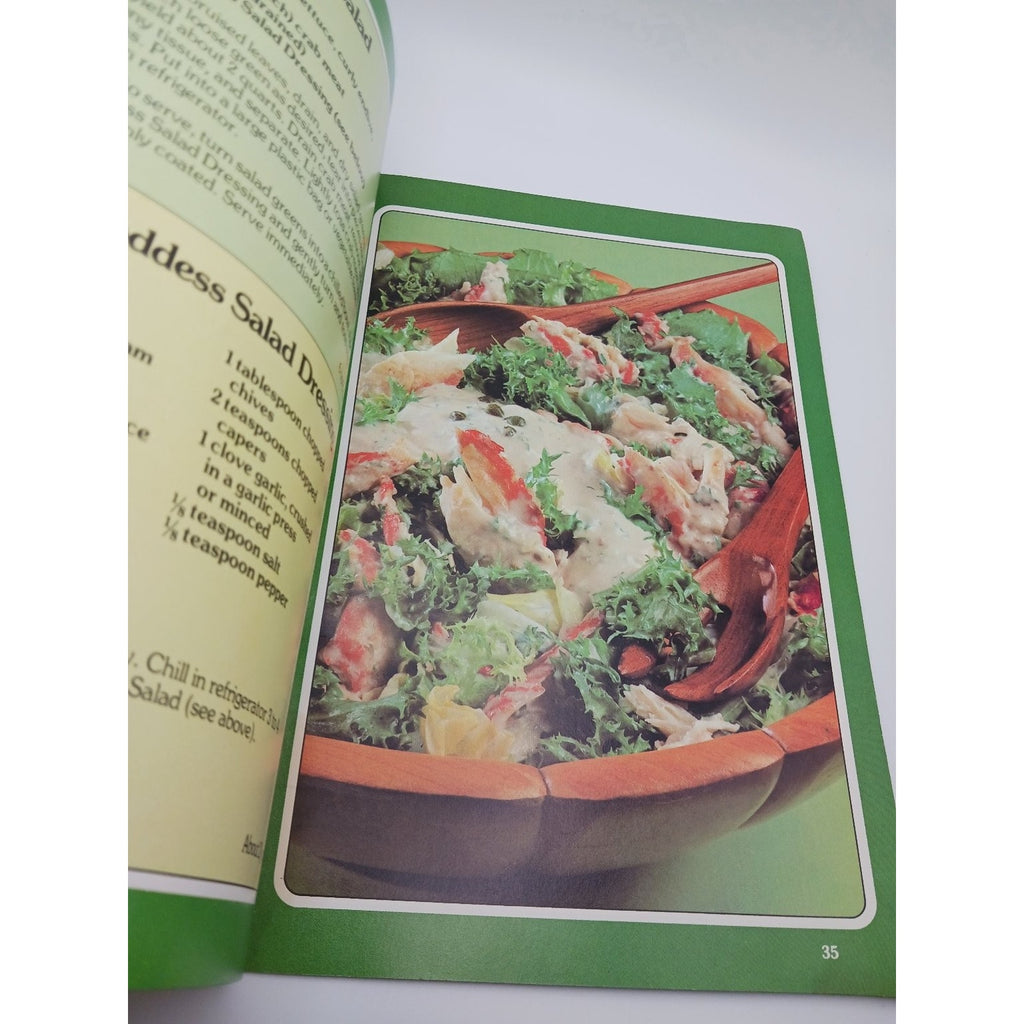 Crisco Oil Salad Lover's Cookbook Booklet Culinary Arts Institute Recipes