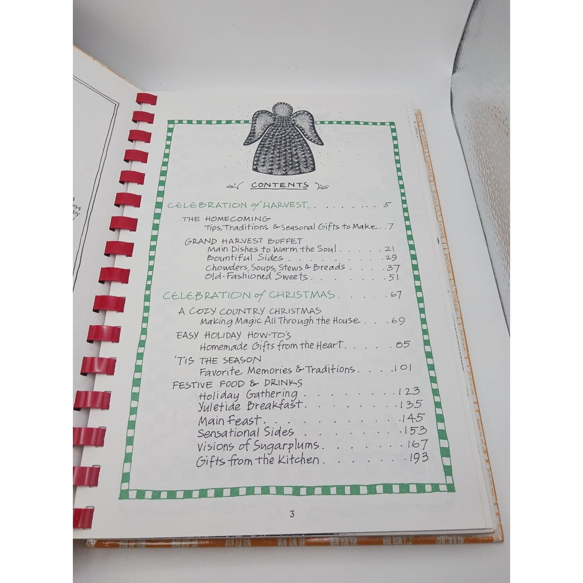 Welcome Home For The Holidays Gooseberry Patch 1994 First Printing Cookbook