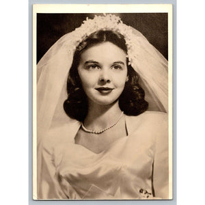 1950s Pretty Bride Woman Silver Gelatin Print Wedding Portrait Vintage