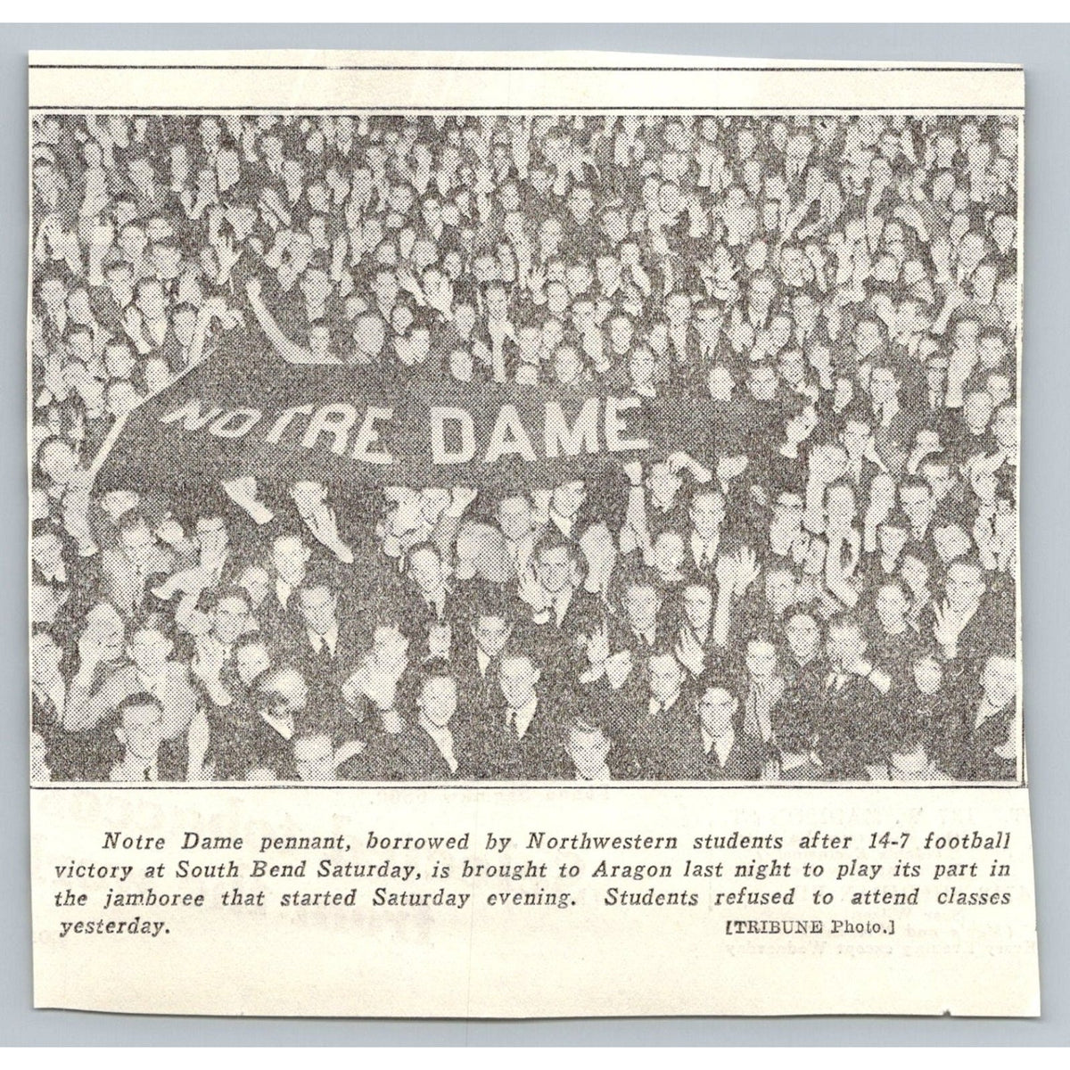 1930s Northwestern Football Victory Notre Dame Pennant Chicago Tribune Clipping