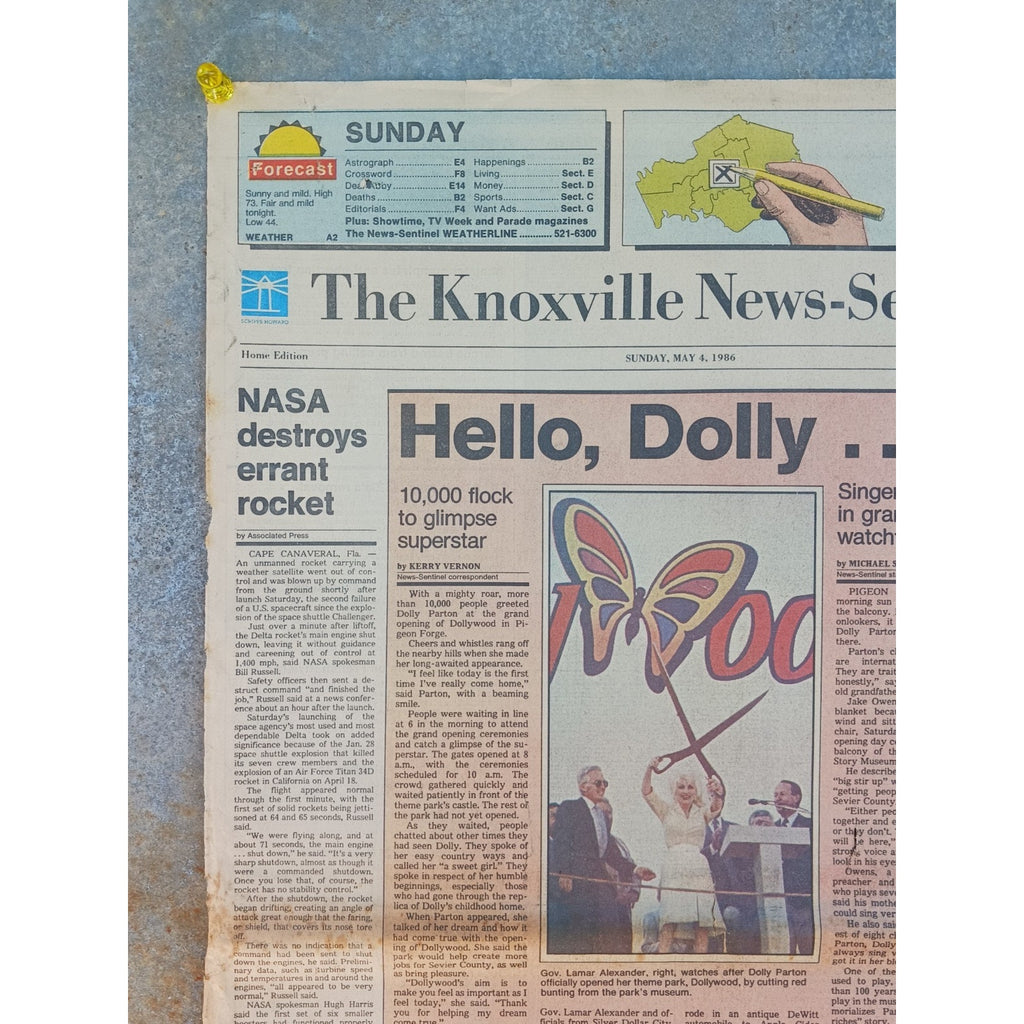 RARE 1986 Dollywood Grand Opening Newspaper Article Dolly Parton Pigeon Forge TN