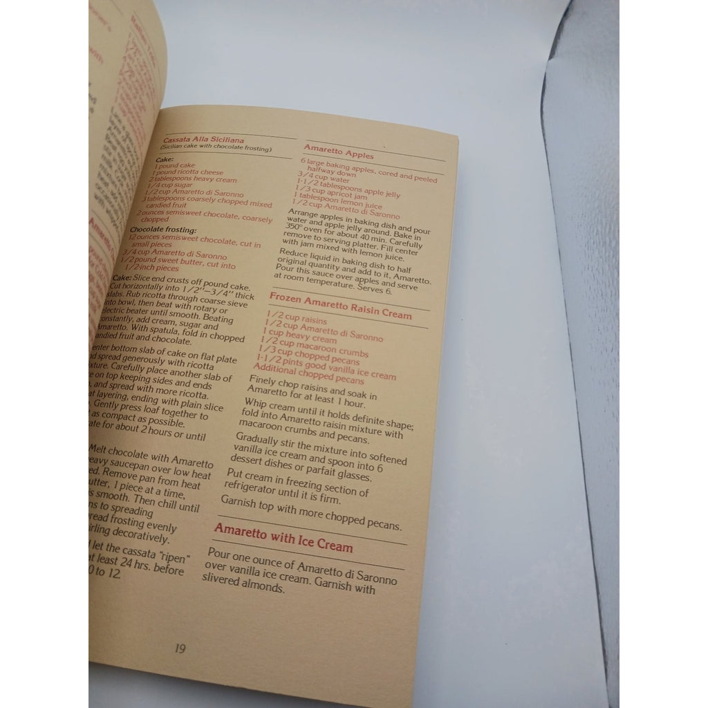 Amaretto di Saronno Your Gourmet Secrets Recipe Booklet 1974 Italian Liqueur