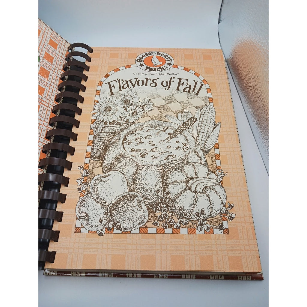 Flavors of Fall Cookbook Gooseberry Patch 2003 Second Printing Seasonal Recipes